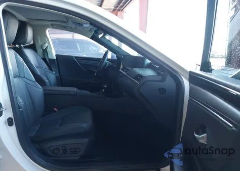 2020 Lexus Es 350 Ultra Luxury from USA, damaged, VIN 58AFZ1B13LU057788